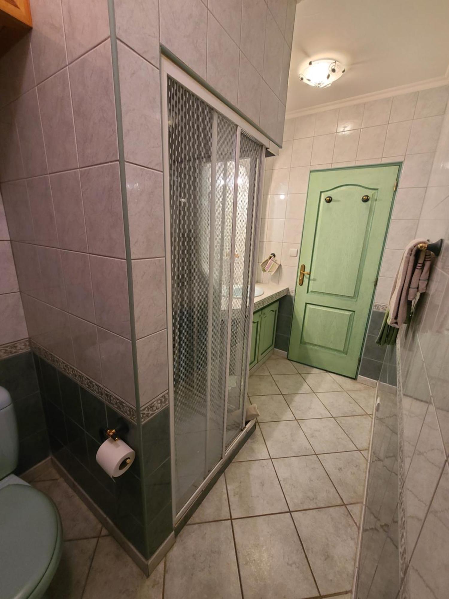 Les Dependances Du Chateau Noailles  Room photo